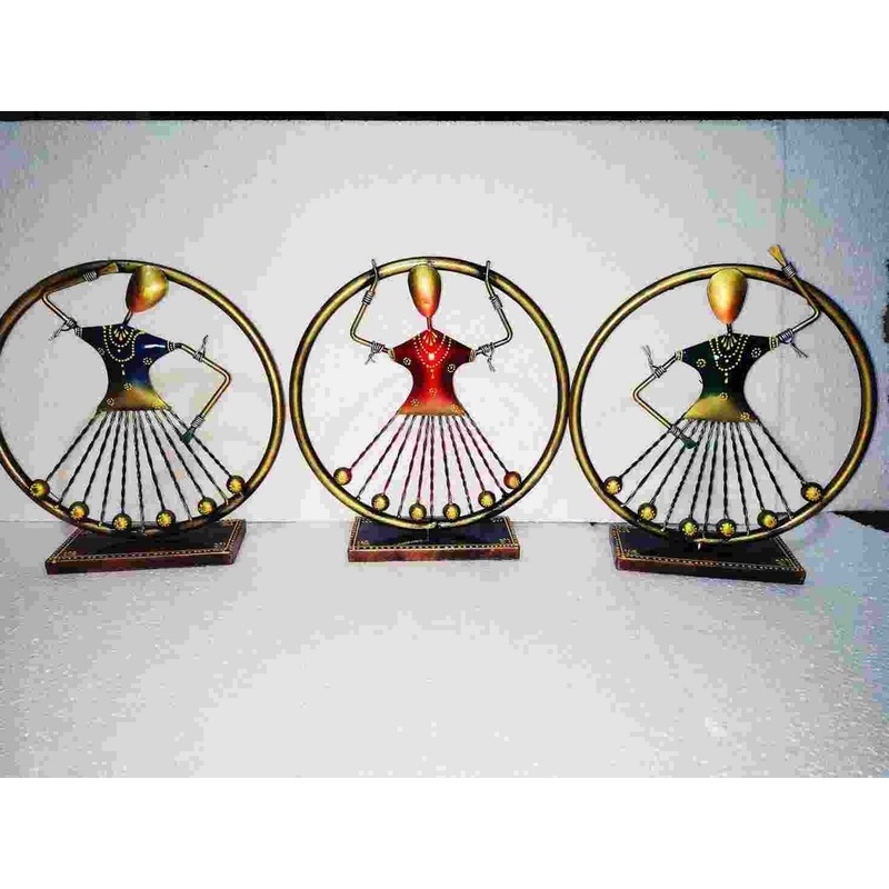 Set of 3 Ring Decor Lady for Table Top